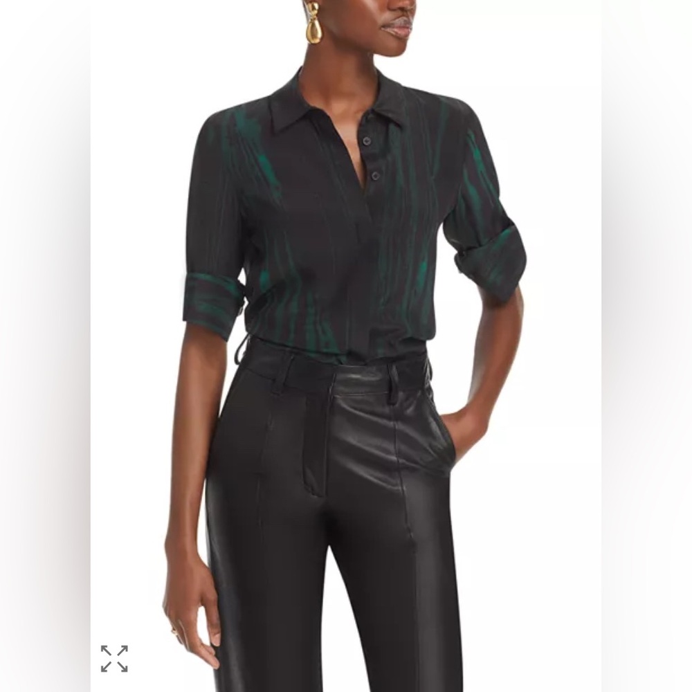 Lafayette 148 NY Scottie Printed Silk Blouse - Size 2X - Very Good Condition